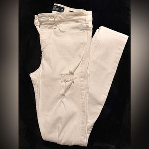 Hollister Women's White Distressed Skinny Jeans
